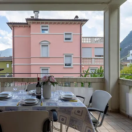 Marta - Happy Apartment *
